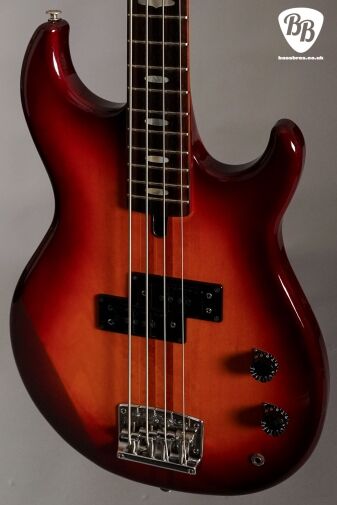 ベース YAMAHA BroadBass 1200 BB 1978 Yamaha Broad Bass BB1200 - BassBros