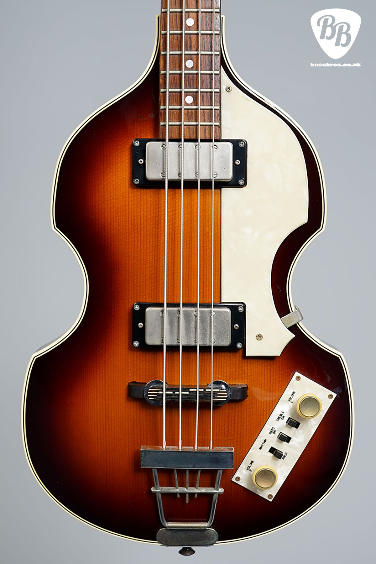 ベース Greco Violin Bass Greco Violin Bass - Made in Japan - BassBros